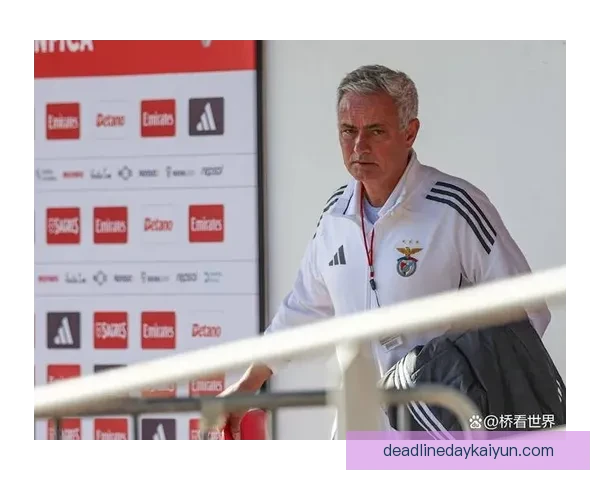 穆里尼奥球队结构分析：战术灵活性与防守稳固性并存